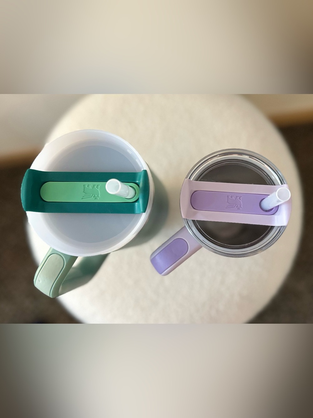 (2) Stanley Quencher H2.0 FlowState Tumblers - green (40oz) purple (30oz) - Picture 3 of 5